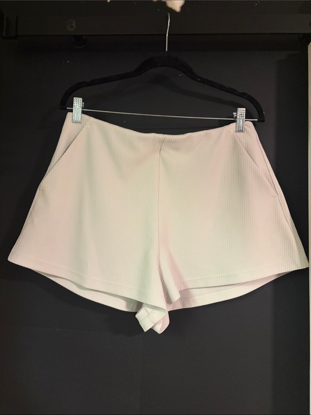 lululemon athletica High-Waist Ribbed Cream Shorts